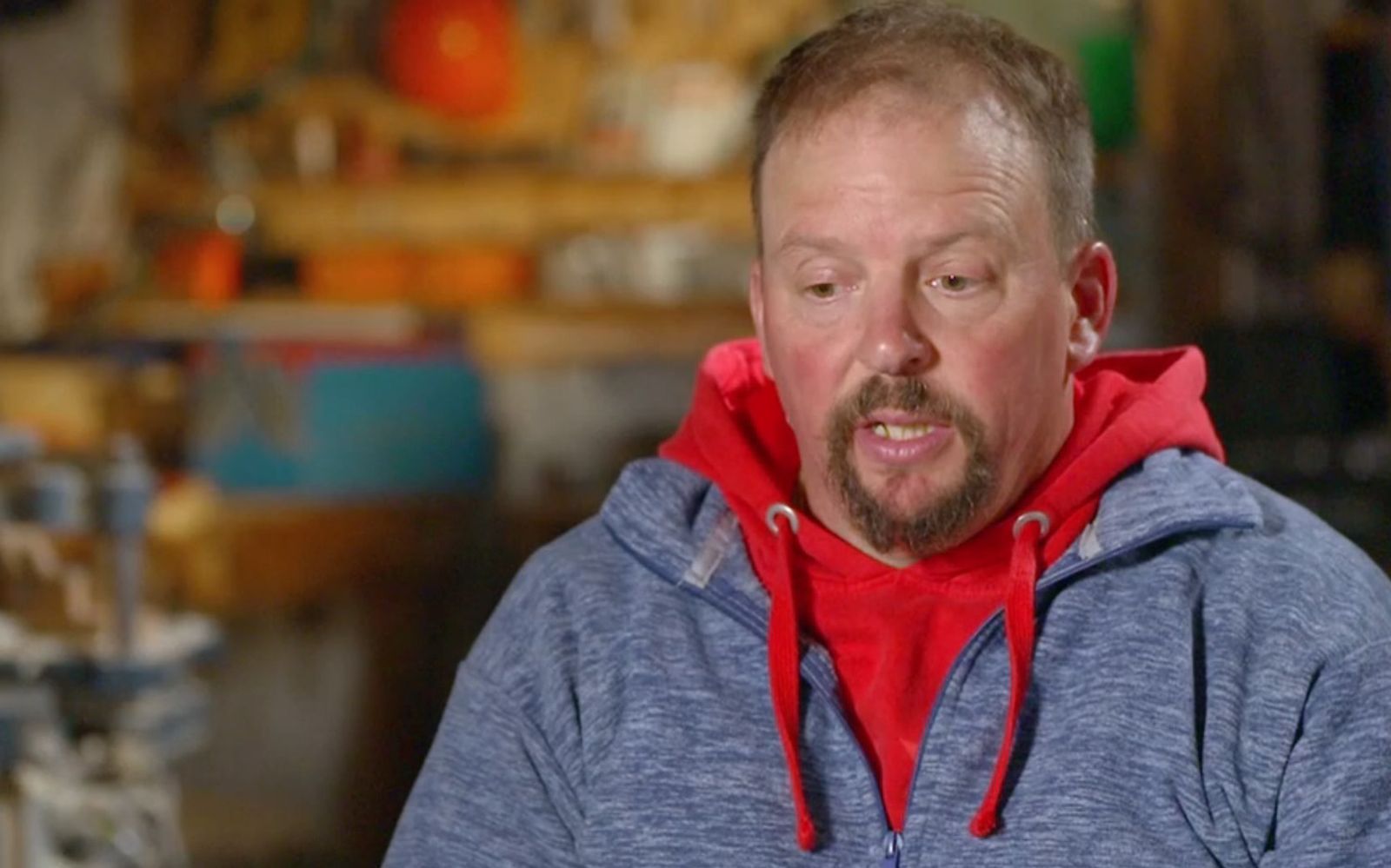 Der 46-Jährige Andreas ist mit der Situation überfordert. (Bild: RTL)