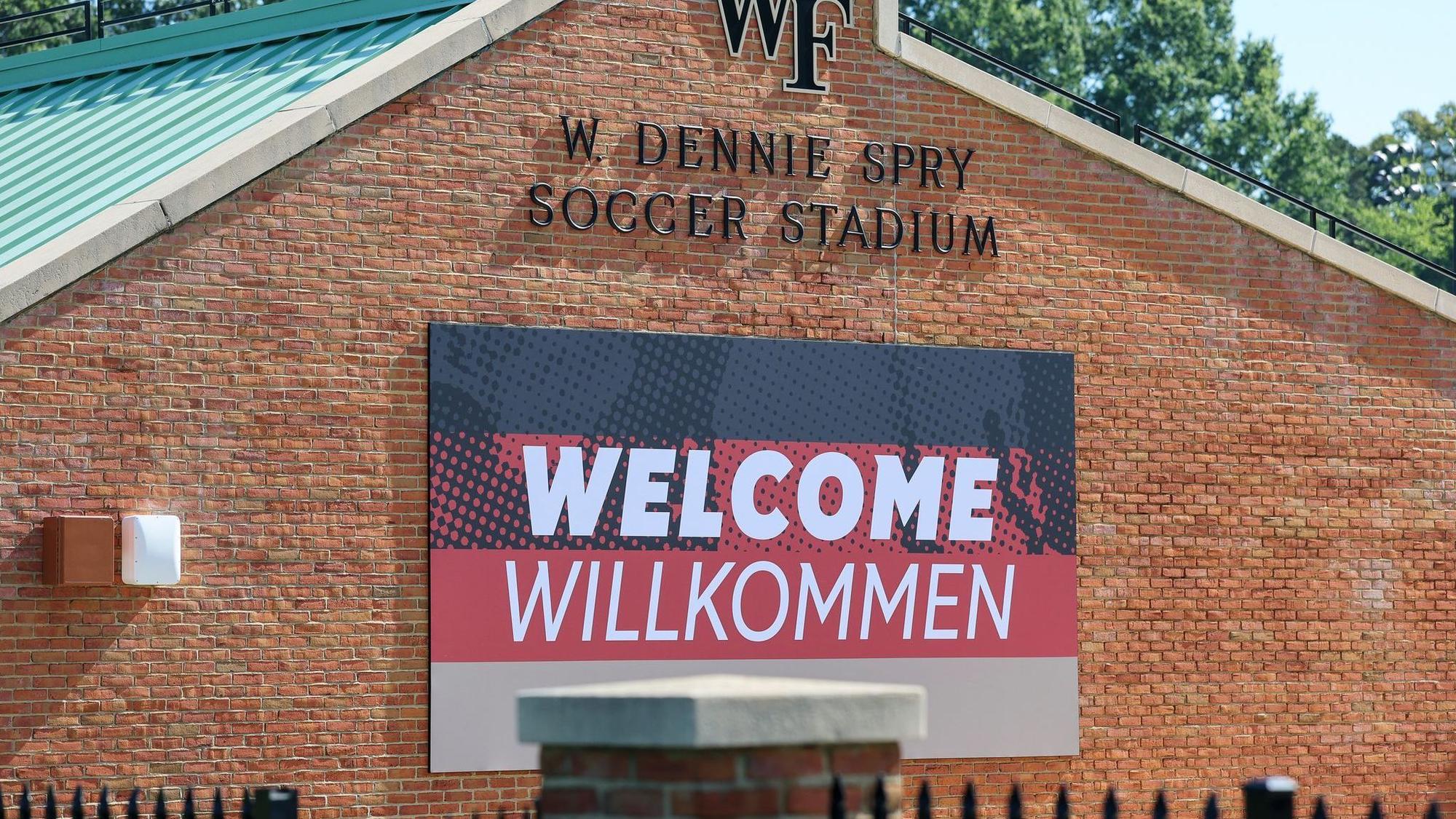 Fußball-Weltmeisterschaft - Winston-Salem