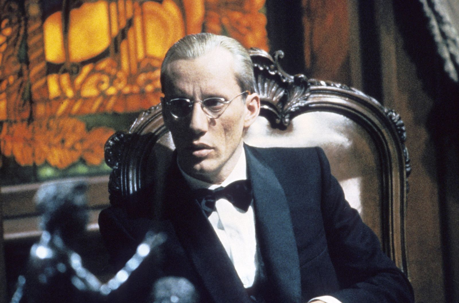 Im Amerika zur Zeit der Prohibition kämpft sich Max (James Woods), ein junger Einwanderer, verbissen im Geschäft mit Alkohol, Bordellen und organisiertem Raub nach oben.  (Bild: 1984 Warner Bros. Entertainment/Alle Rechte vorbehalten.)