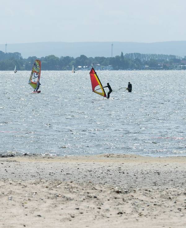 Phosphor am Surferstrand am Steinhuder Meer