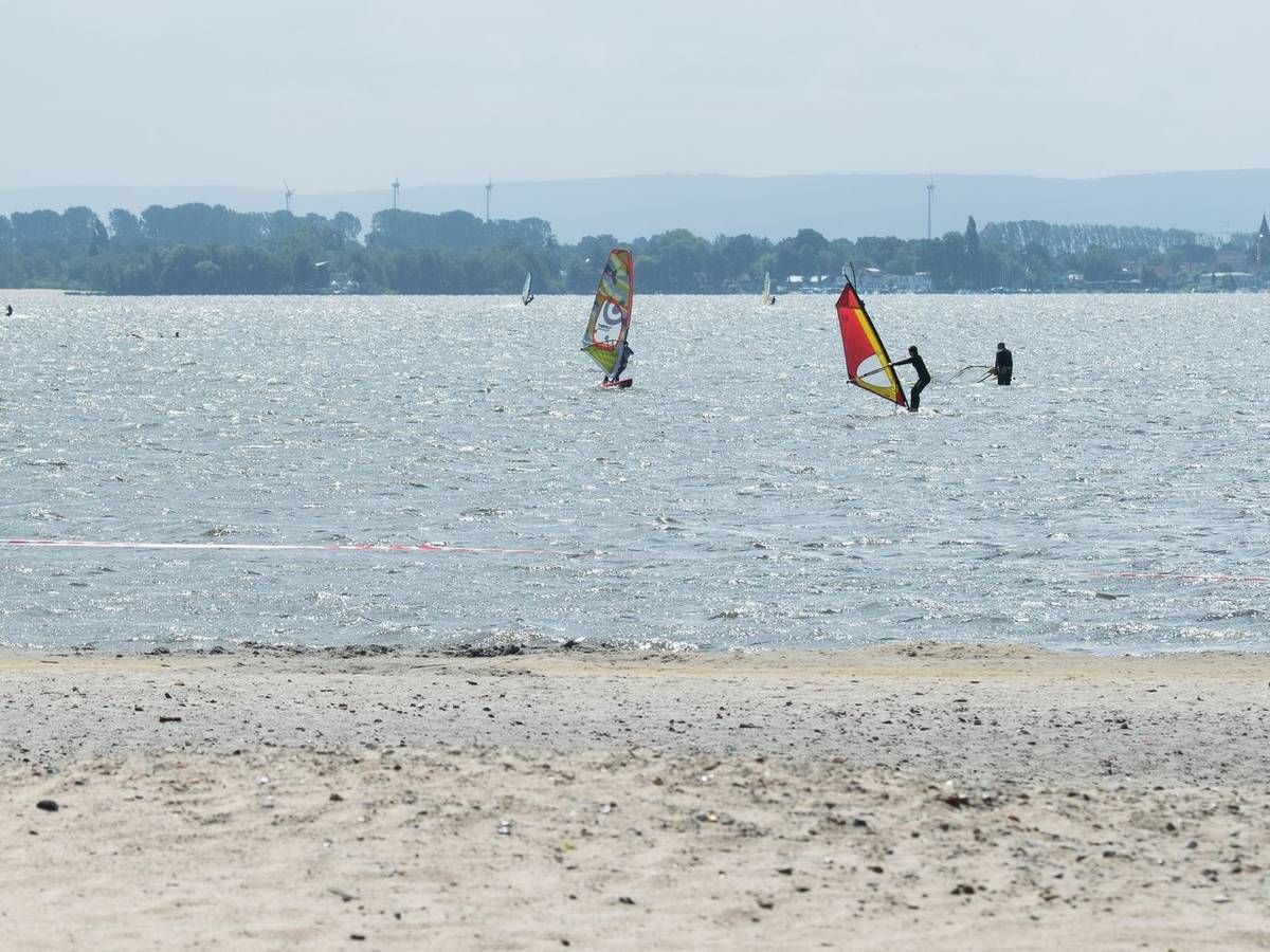 Phosphor am Surferstrand am Steinhuder Meer