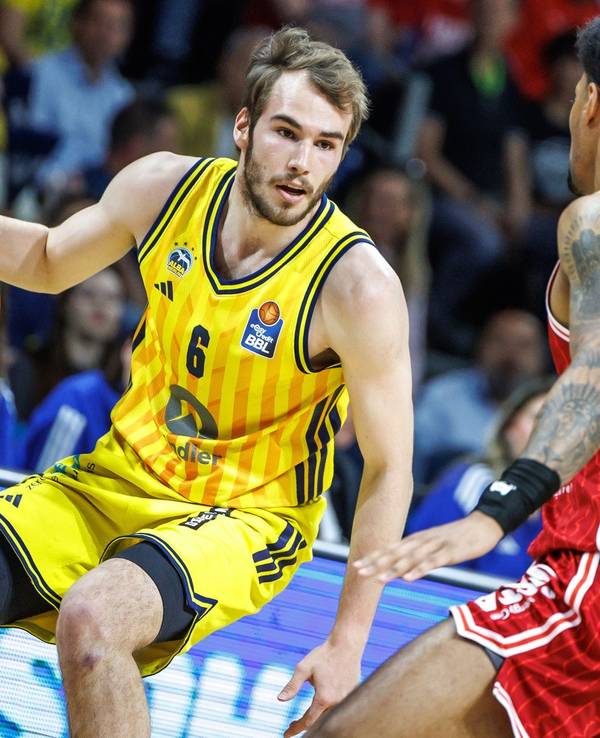 Alba Berlin - Bamberg Baskets