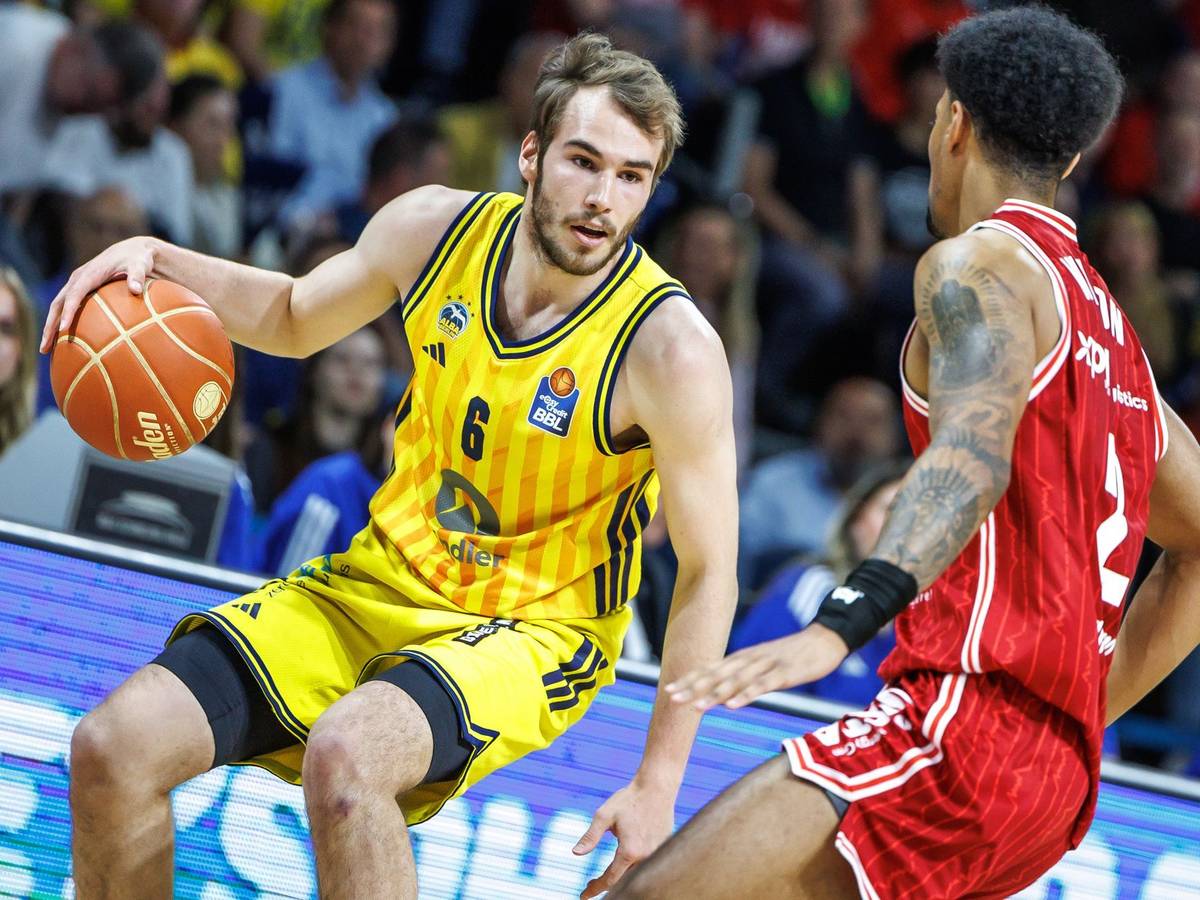 Alba Berlin - Bamberg Baskets