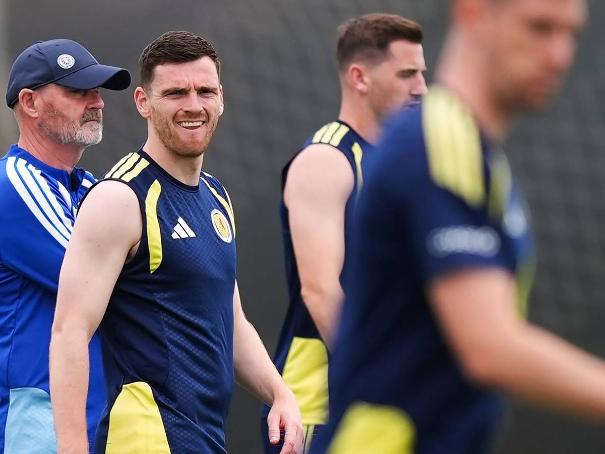 Andrew Robertson