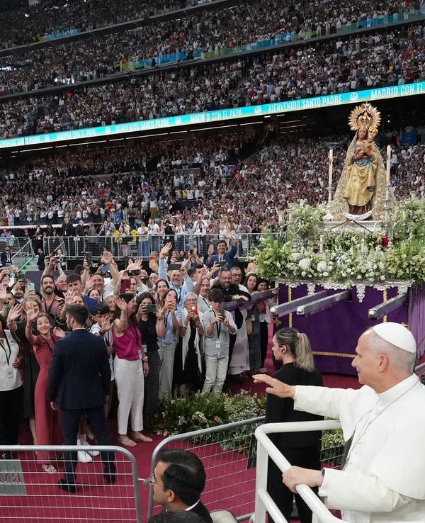 Papst Leo XIV. besucht Spanien - Madrid