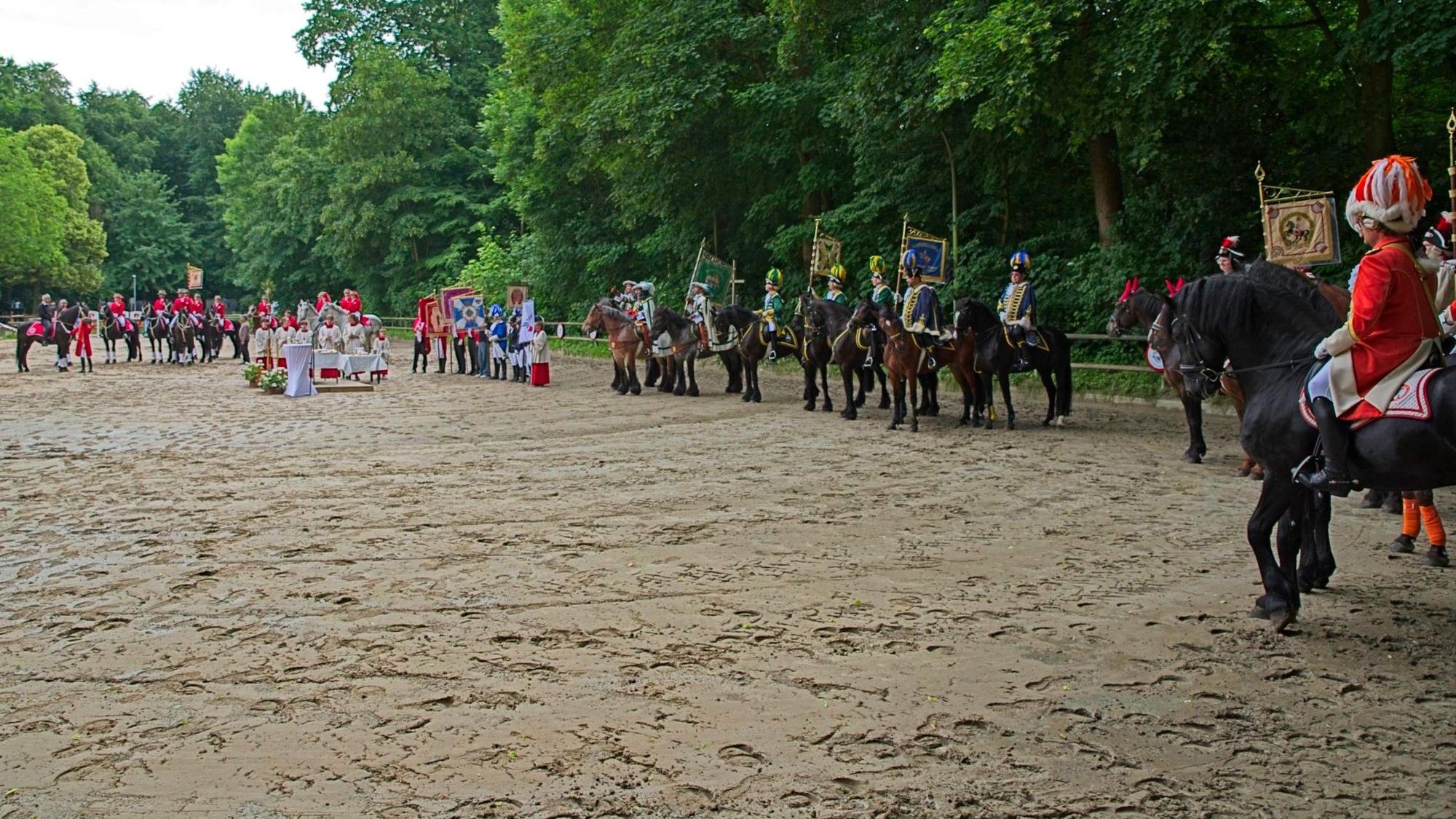 Festmesse zu Pferd der Große Kölner KG.