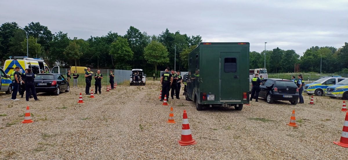 Großer Kontrolleinsatz der Polizei in der Grenzregion.