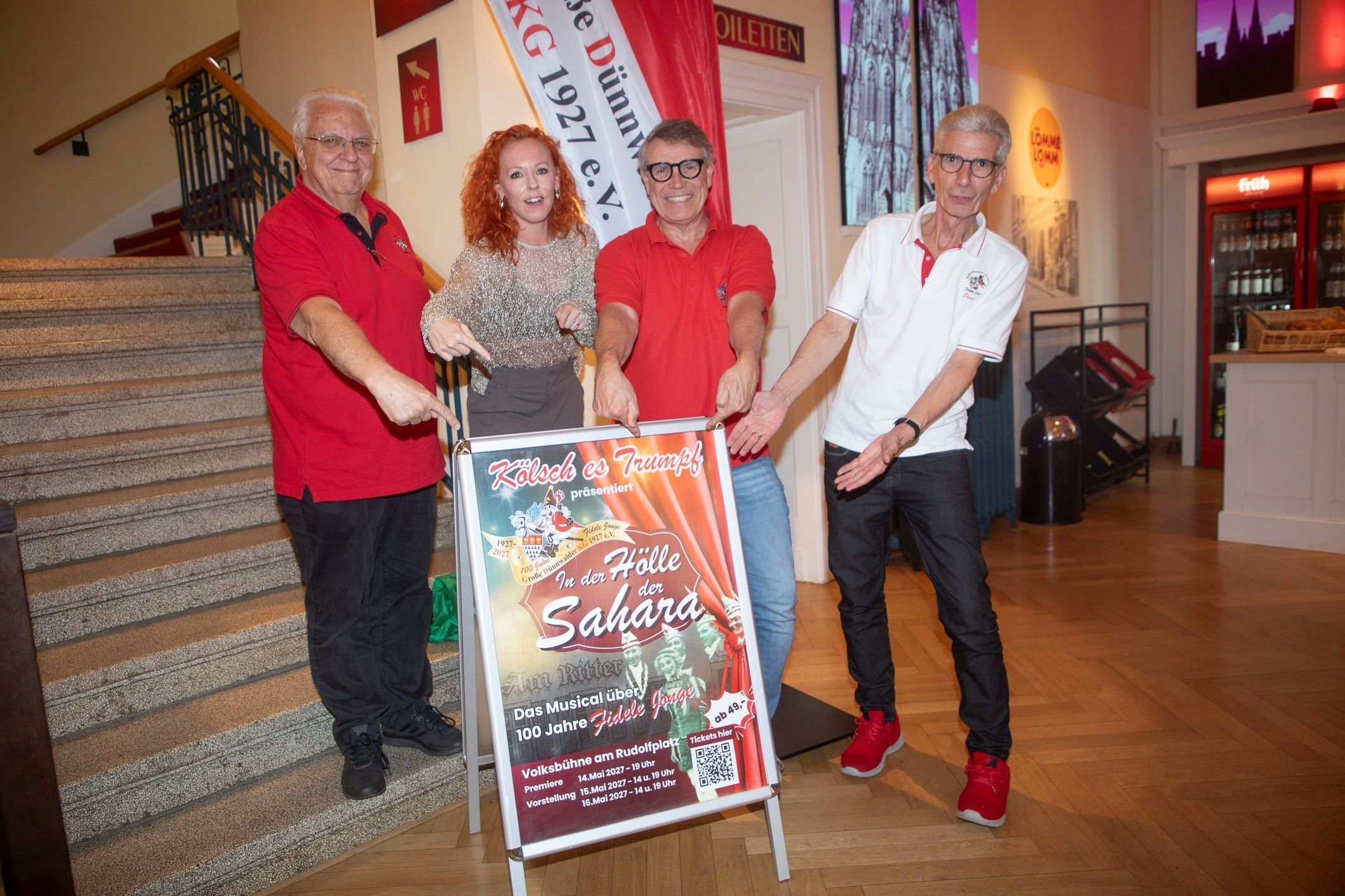 Hans-Jo Fichna, Katja Baum, Lutz Niedgen und Wolfgang Prinz präsentieren das Programm zum 100-Jährigen vor.