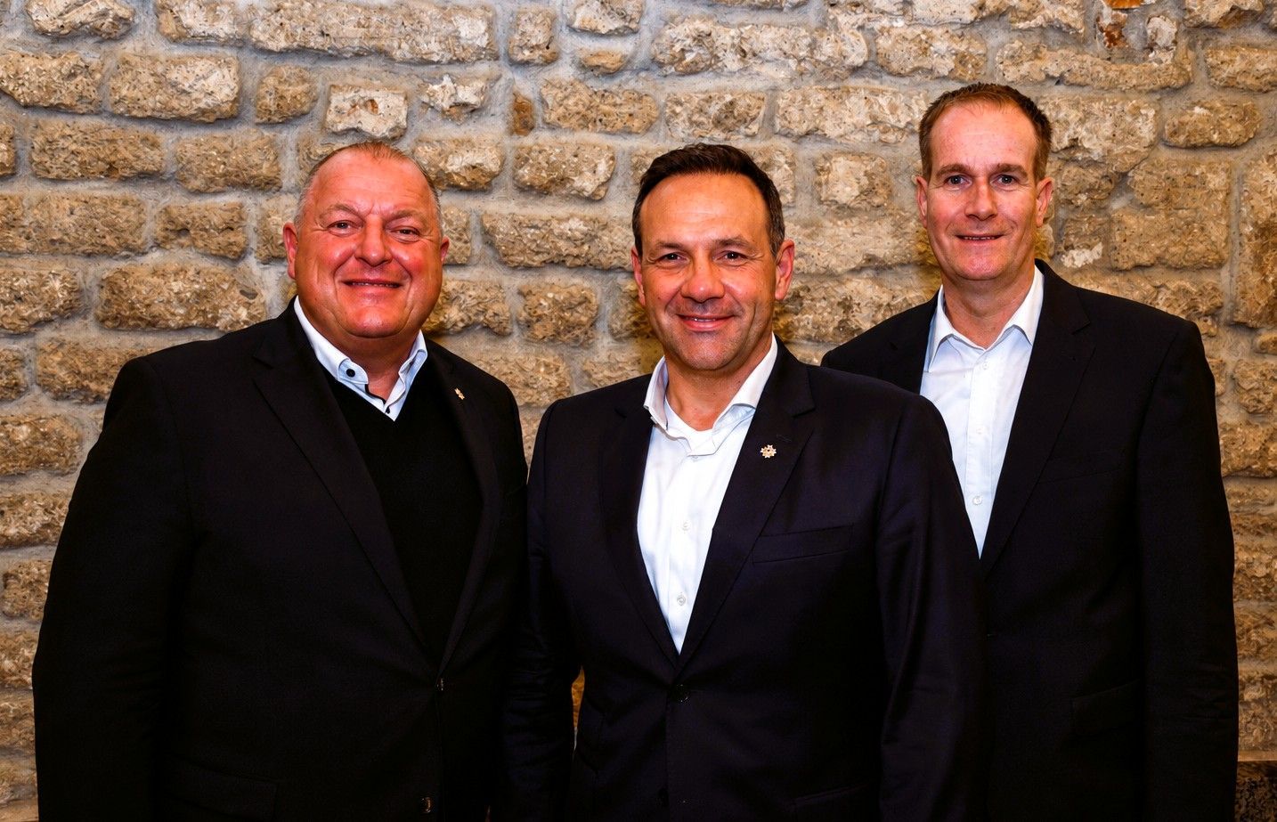 Der Vorstand der Blauen Funken nach der Wahl.