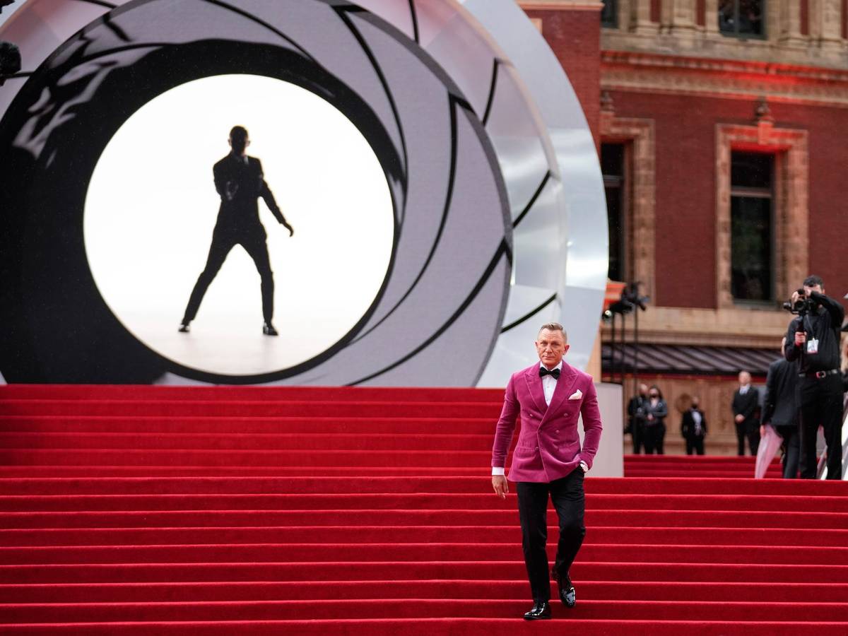 «Bond, Queer Bond» - Die andere Geschichte von 007