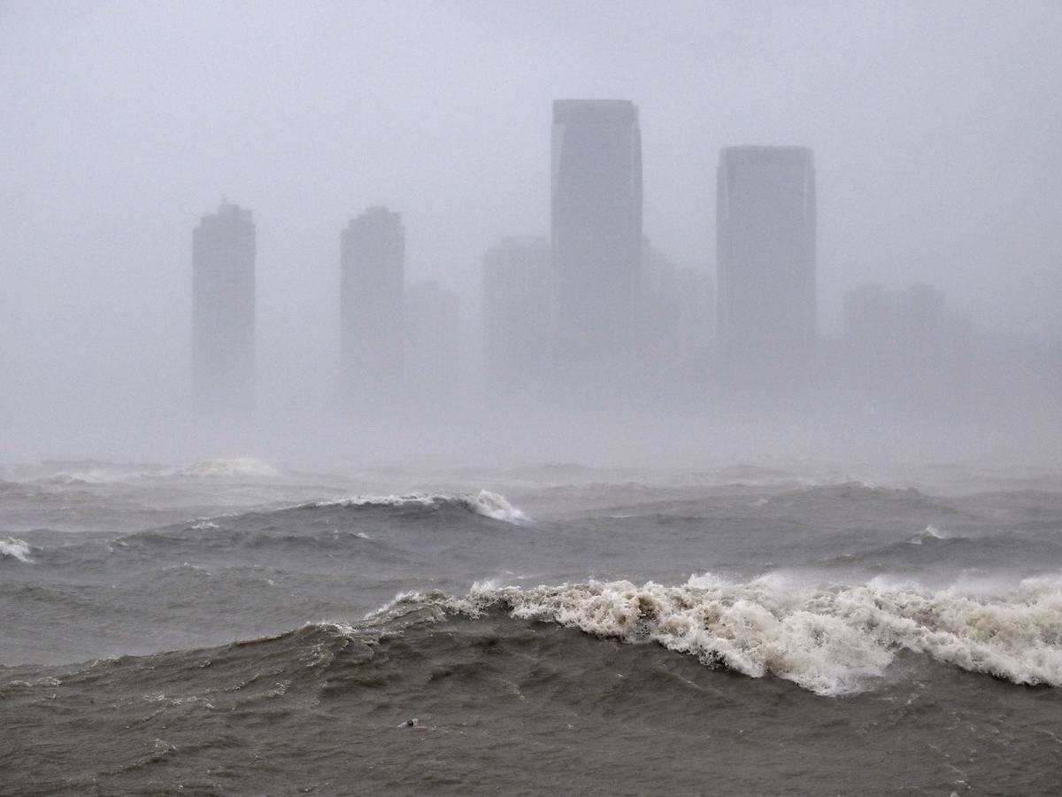 Mann in China überlebt tagelang auf offenem Meer