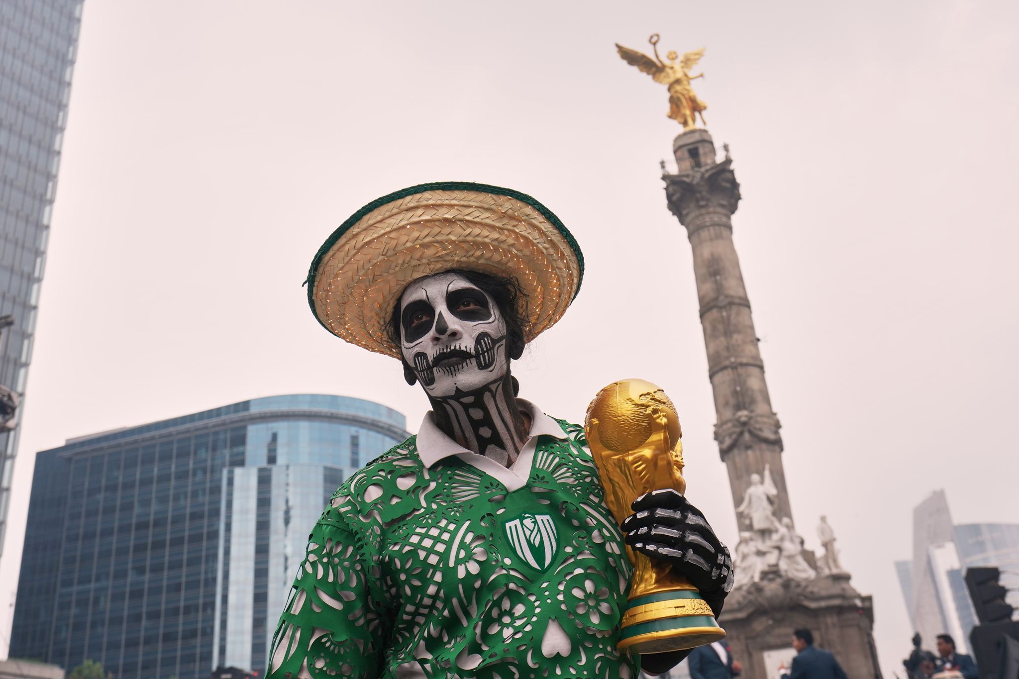 Vor der Fußball-WM - La-Ola-Welle in Mexiko