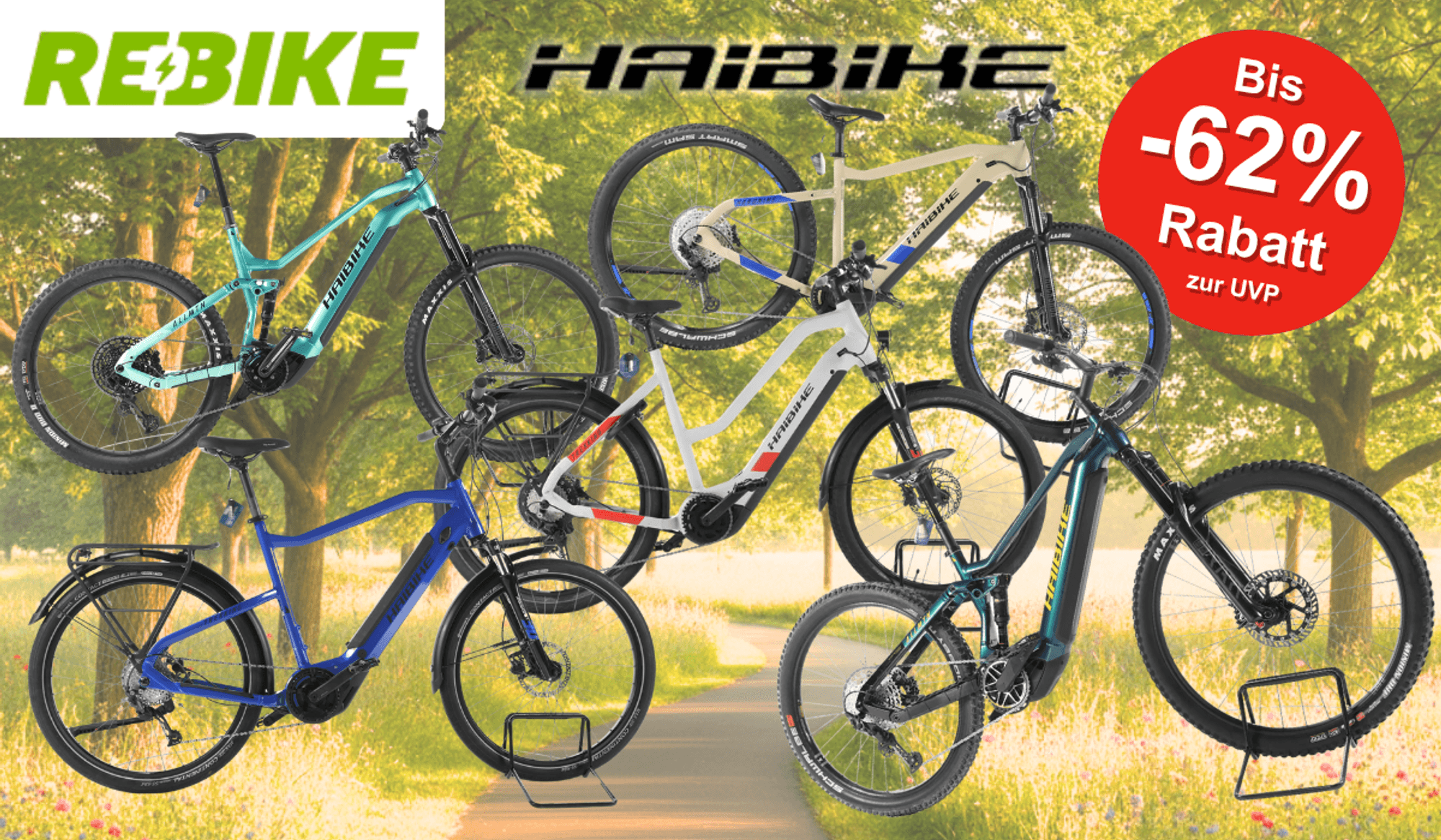 Fünf refurbished Haibike E-Bikes verschiedener Modelle in den Farben Türkis, Blau, Weiß-Rot und Petrol vor einem sonnigen Frühlingsweg mit Bäumen und Wildblumen. Oben links das Rebike-Logo, oben mittig das Haibike-Logo, rechts ein roter Button mit der Aufschrift „Bis -62 % Rabatt zur UVP".