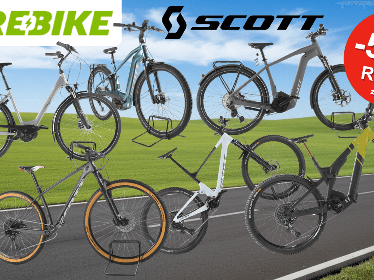 Mehrere refurbished Scott E-Bikes und Fahrräder verschiedener Kategorien – darunter Trekking-E-Bikes, E-Mountainbikes und ein Gravelbike – vor grüner Landschaft, mit den Logos von Rebike und Scott sowie einem roten Rabatt-Button.