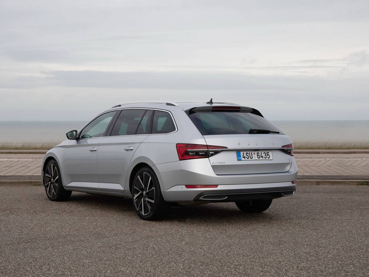Skoda Superb III