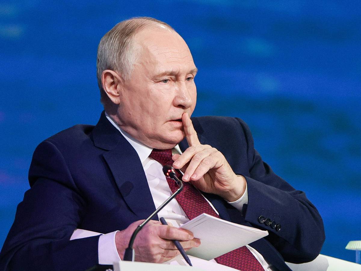 Der Krieg von Wladimir Putin in der Ukraine (hier ist er am 5. Juni in St. Petersburg zu sehen) dauert bereits länger als damals der Erste Weltkrieg.