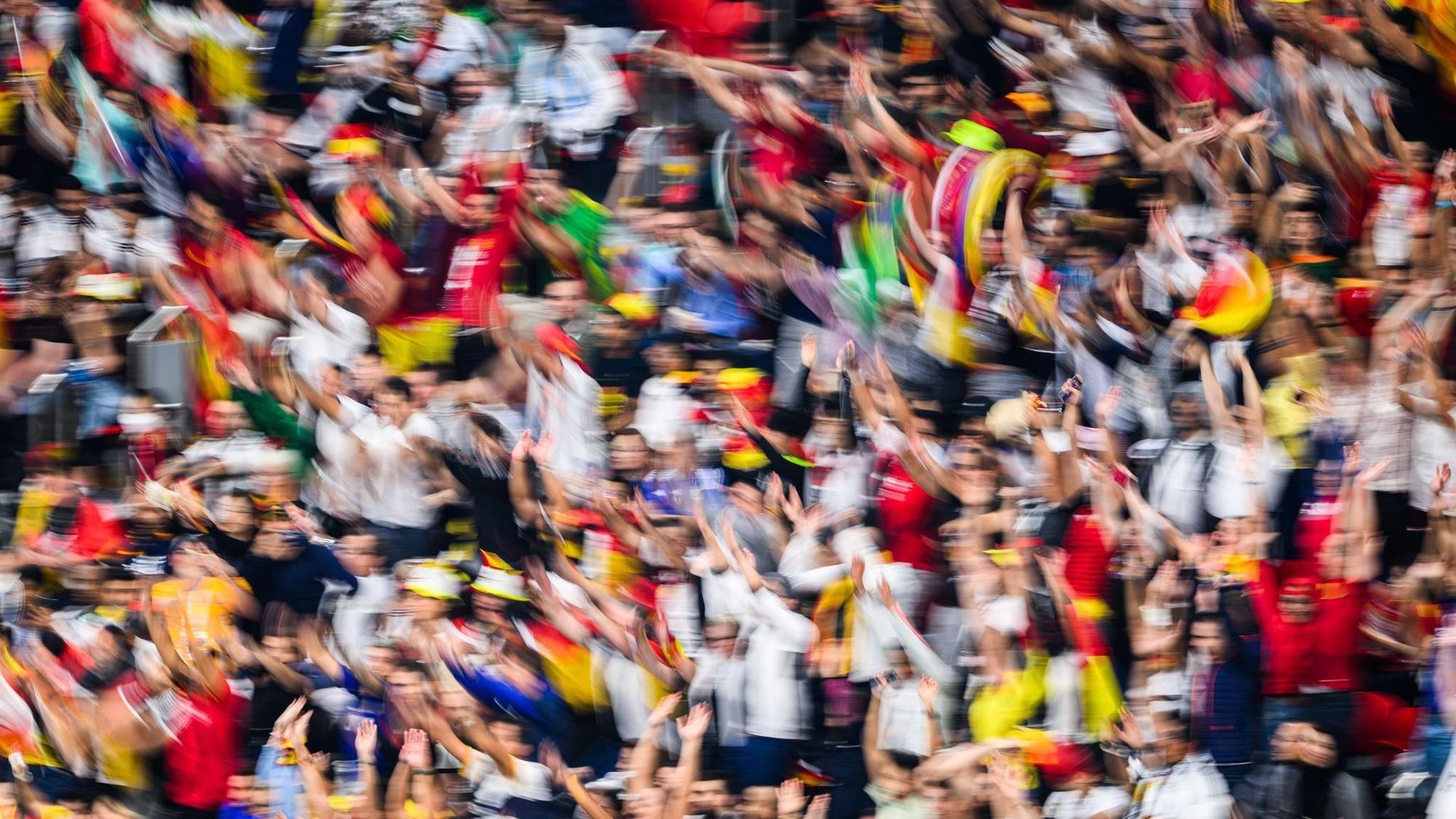 Fans machen eine La-Ola-Welle