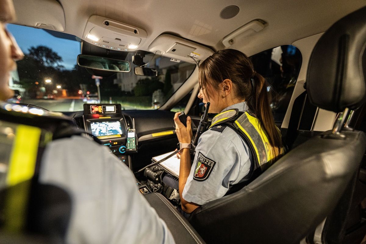 Ein Streifenwagen der Polizei.