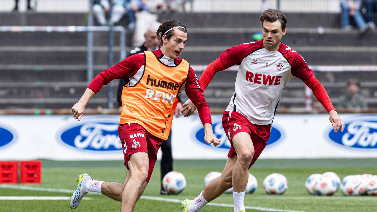 Abschlusstraining im Franz-Kremer-Stadion mit Jakub Kaminski und Joel Schmied.