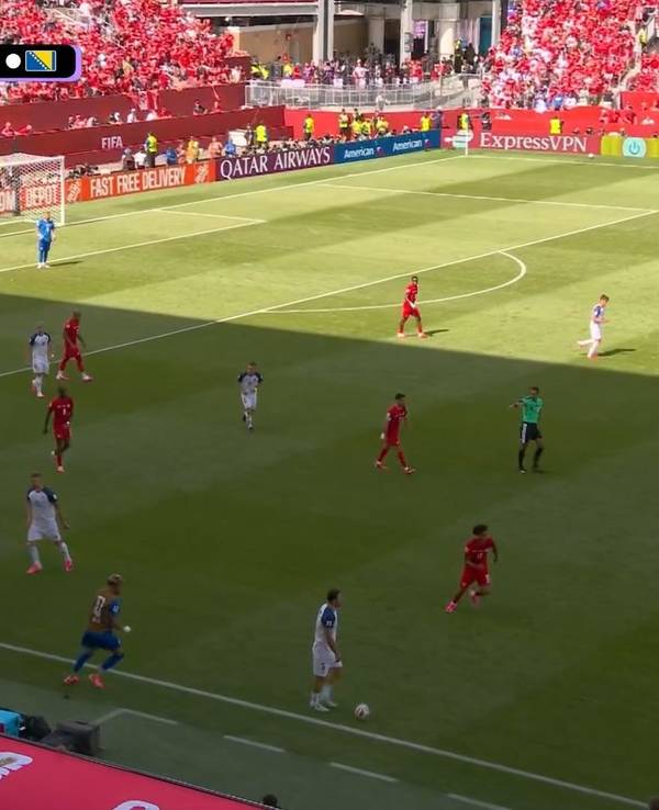 Einwurf für Kanada im Spiel gegen Bosnien bei der WM 2026.