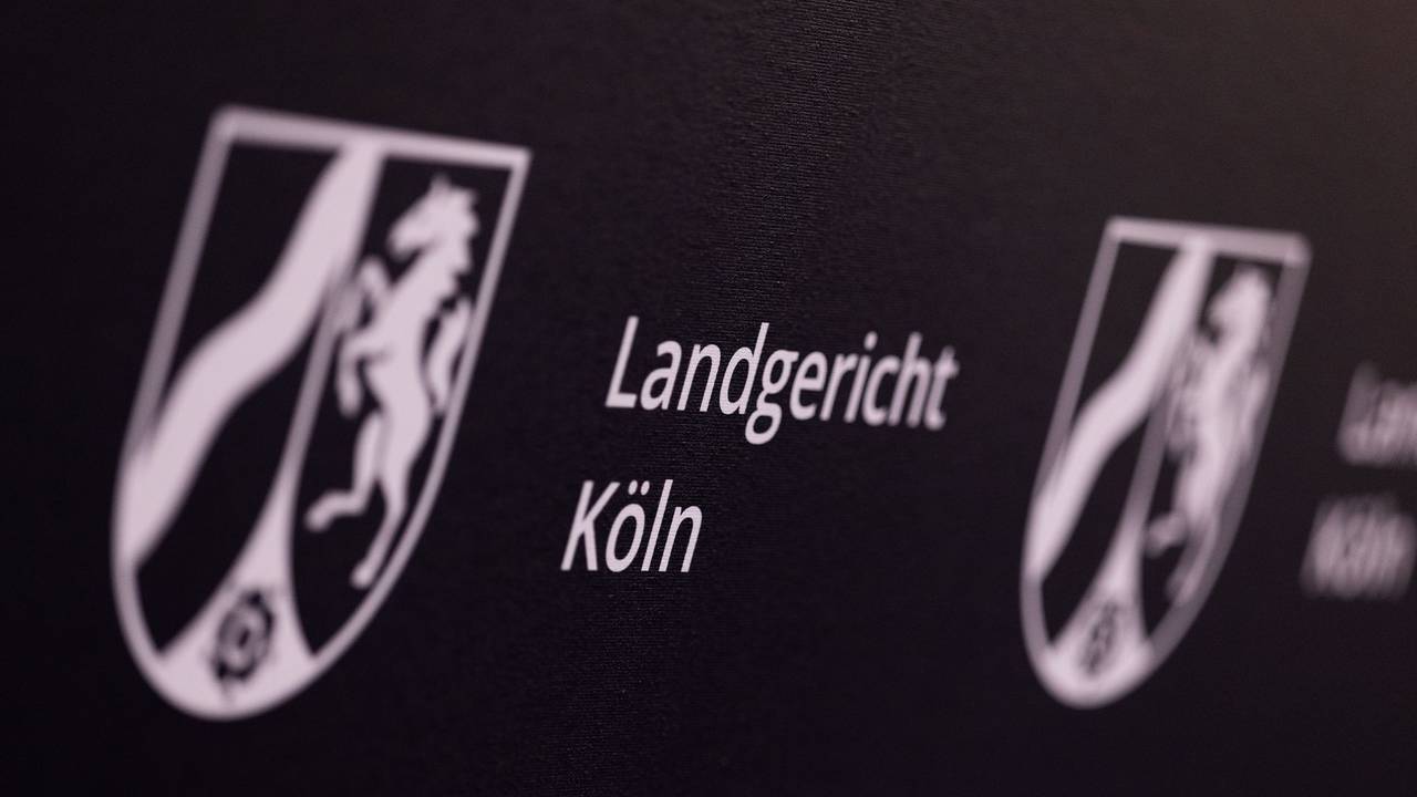 76-Jährige soll an Demenz erkrankten Ehemann erstochen haben
