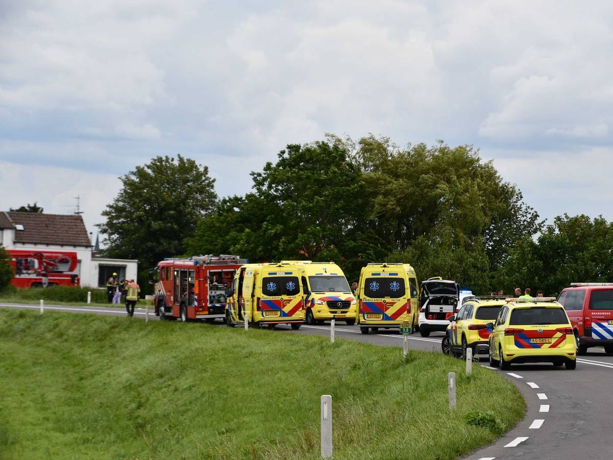 Trauer nach Unfall: Drei Kinder und Schulleiterin tot
