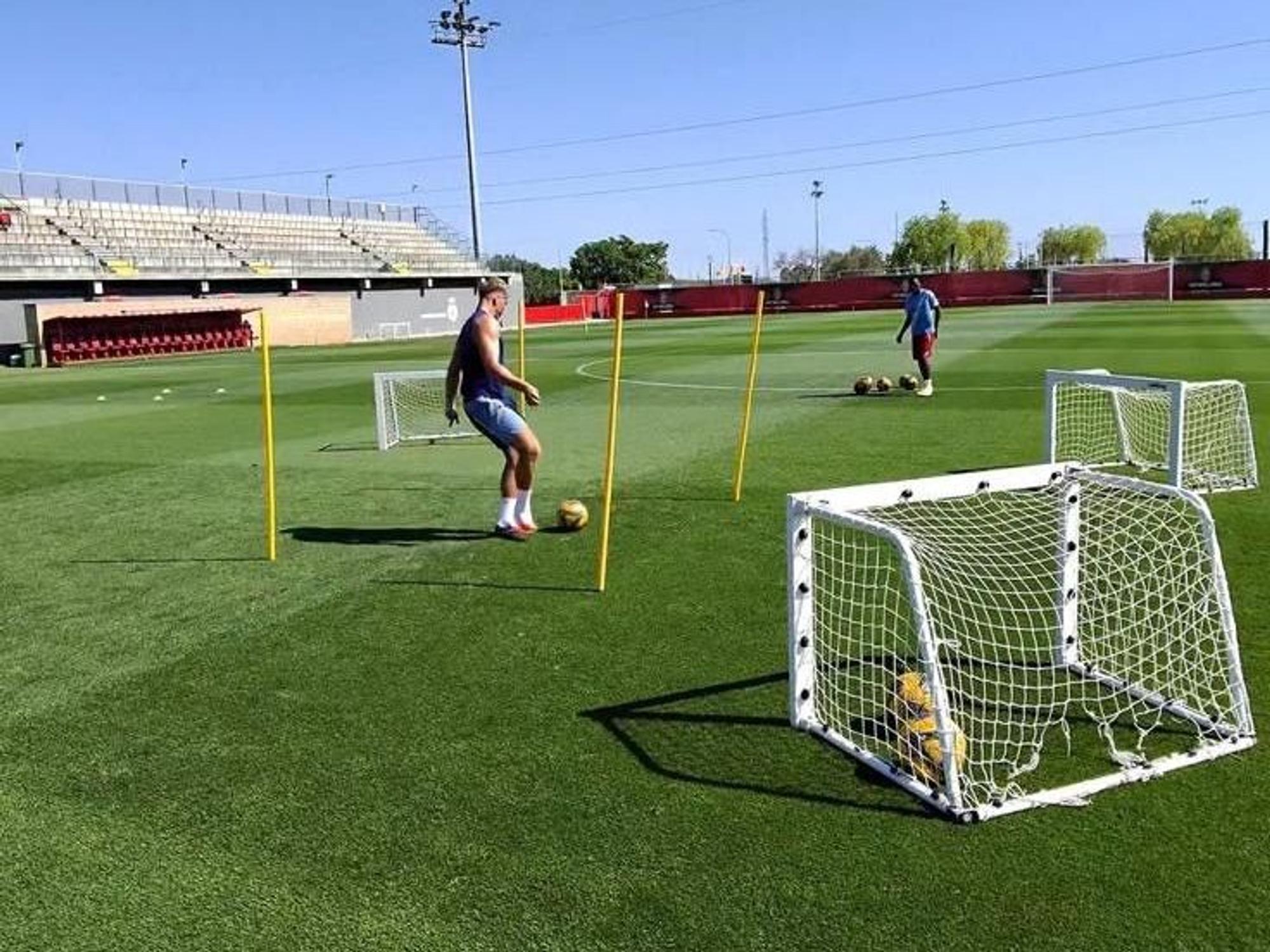 Fynn Schenten trainiert auf Mallorca