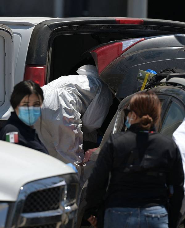 Nach dem Fund einer Leiche arbeitet in Tijuana die Spurensicherung.