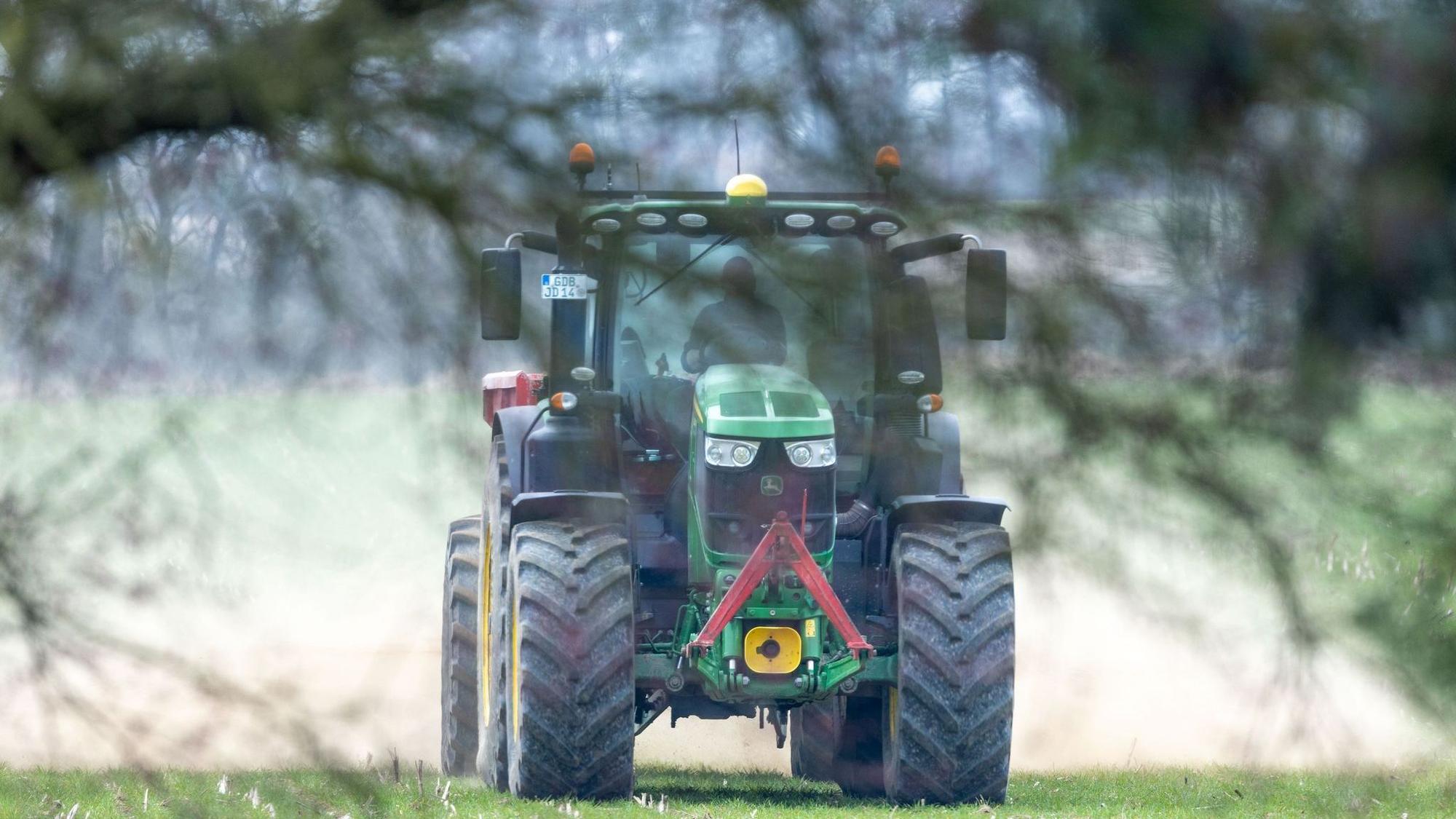 Unfall mit Traktor