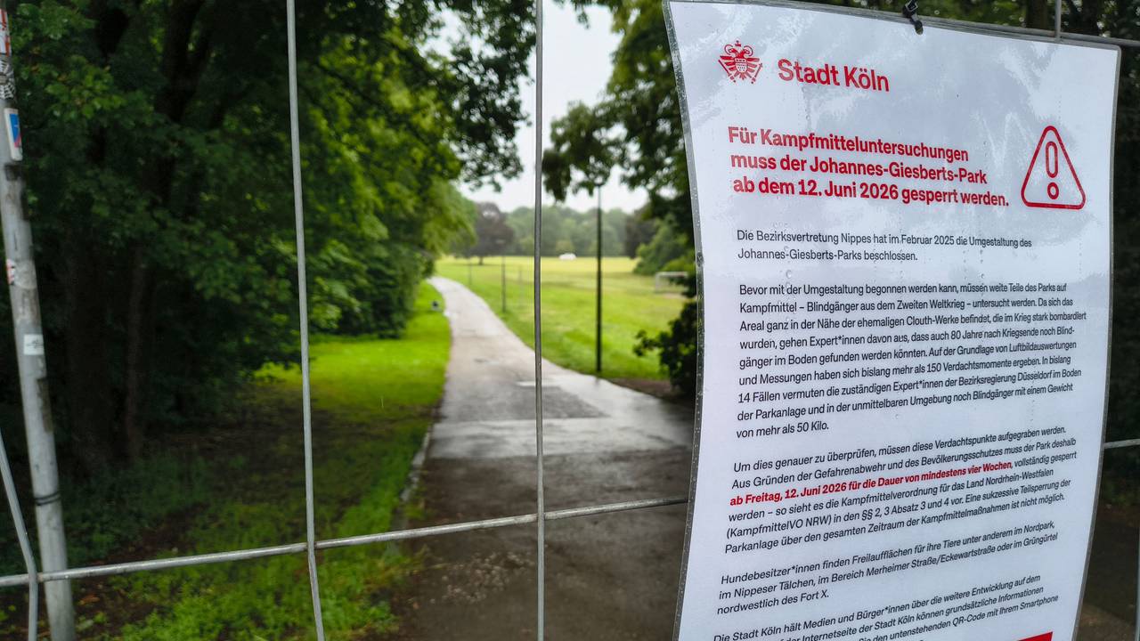 Der Johannes-Giesberts-Park ist seit Freitag (12. Juni) gesperrt. Die Sperrung soll circa vier Wochen dauern.