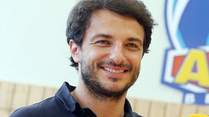 Mithat Demirel