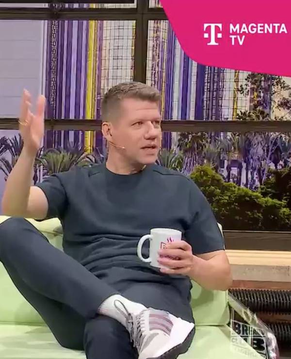 Experte Tobias Schweinsteiger und Schiedsrichter-Experte Patrick Ittrich bei der Sendung „Breakfast Club“ am Samstagmorgen.