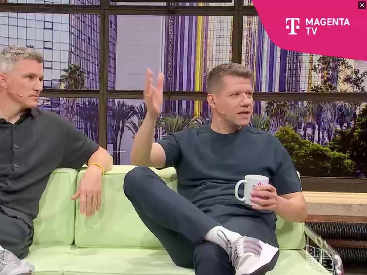 Experte Tobias Schweinsteiger und Schiedsrichter-Experte Patrick Ittrich bei der Sendung „Breakfast Club“ am Samstagmorgen.