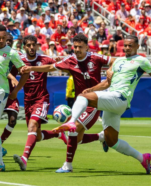Spielszene beim WM-Duell Katar - Schweiz.