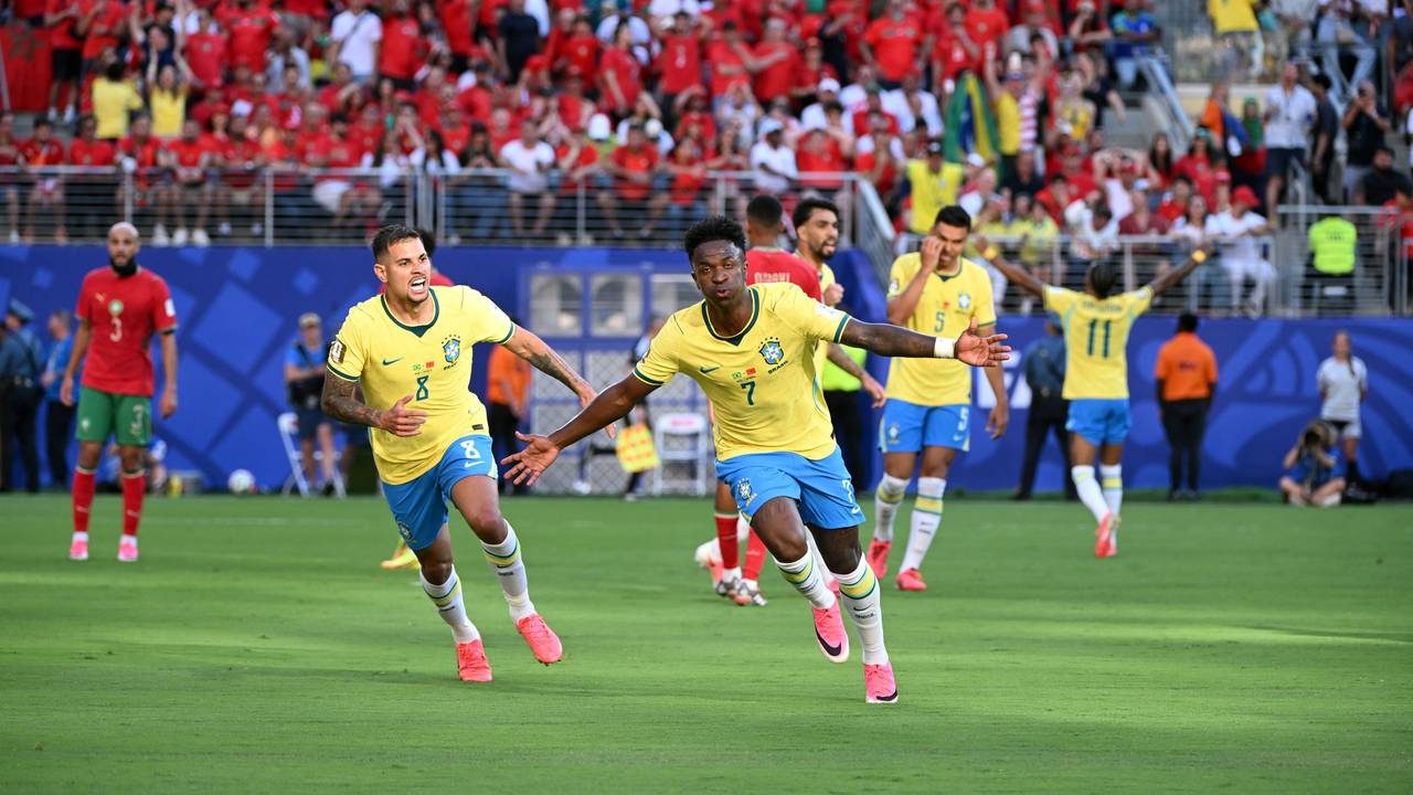 Torjubel von Vinicius Junior beim WM-Spiel Brasilien - Marokko.