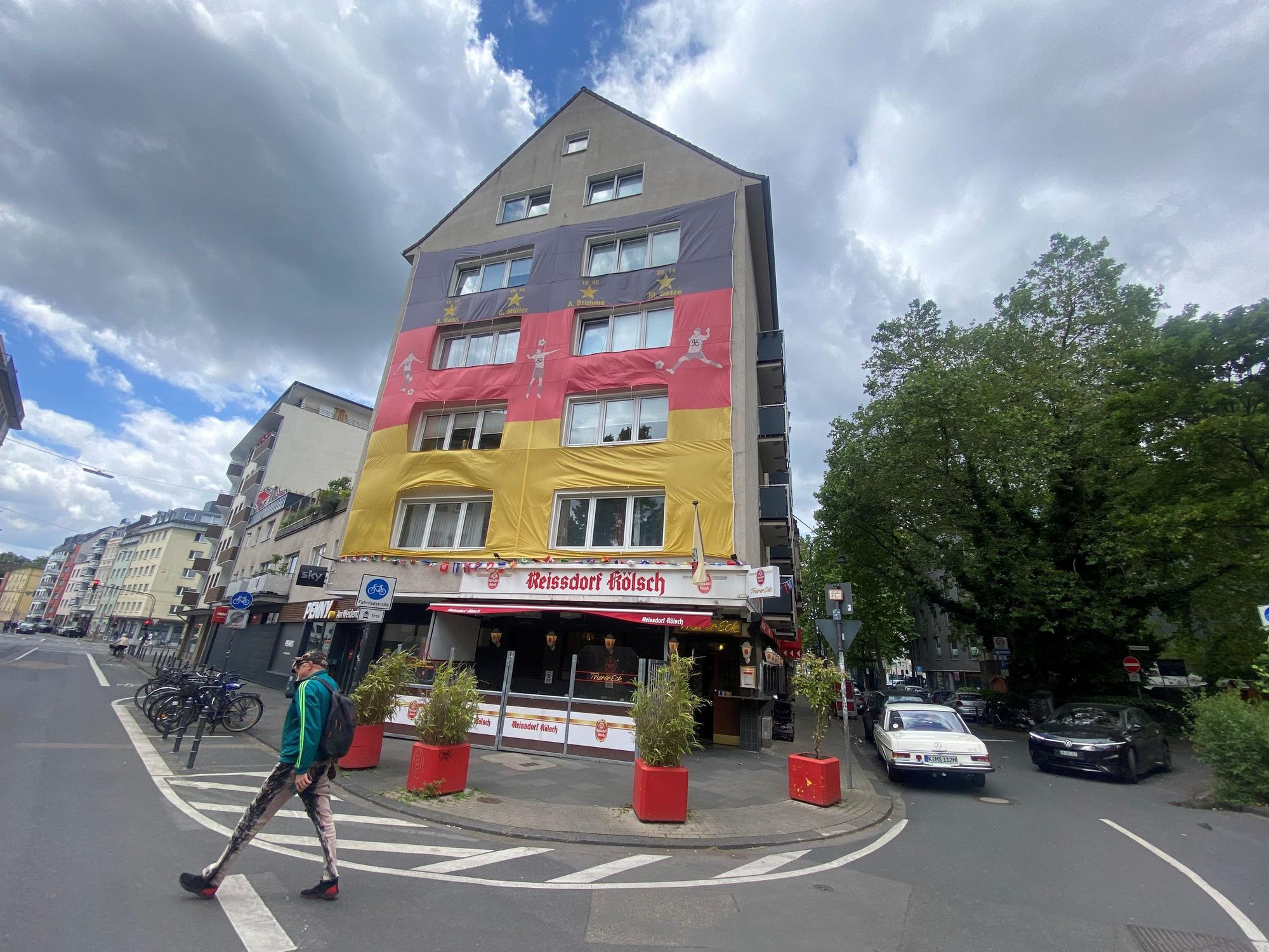 Das Haus Trierer Straße 21 in Köln