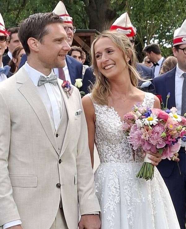 Tommy Engel und Sandra Wüst bei ihrer Hochzeit.