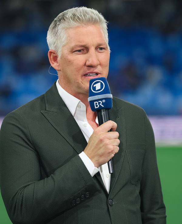 Einsatz als TV-Experte in der ARD für Bastian Schweinsteiger.