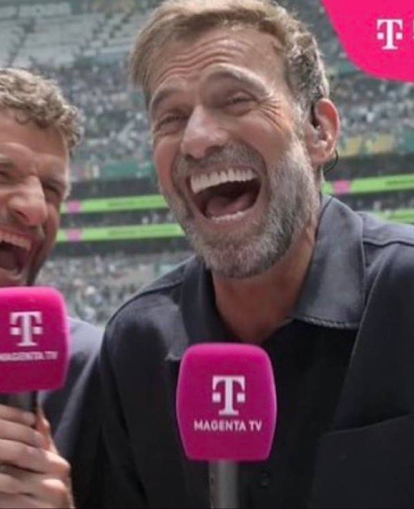 Jürgen Klopp und Thomas Müller bei MagentaTV