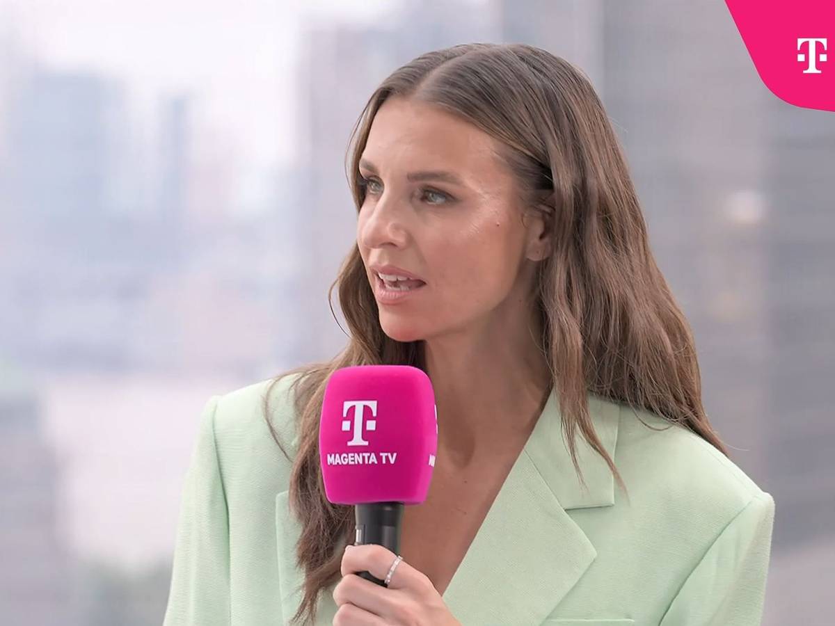 WM-Vorberichte bei MagentaTV mit Laura Wontorra.