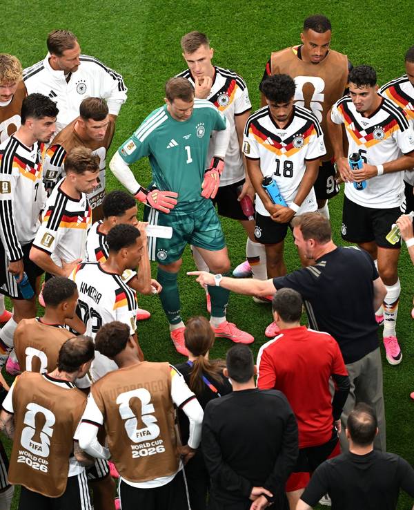Bundestrainer Julian Nagelsmann stellt sein Team ein.