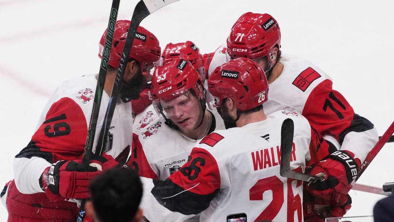 Vegas Golden Knights - Carolina Hurricanes