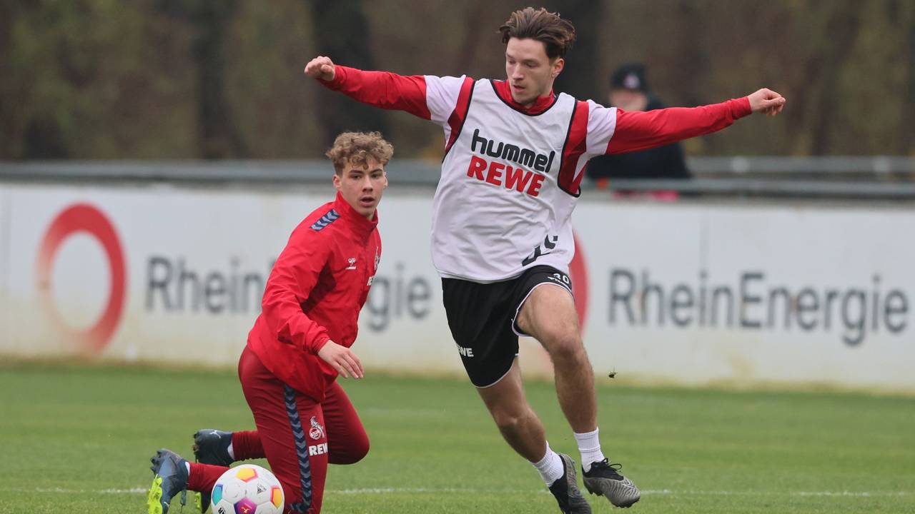 Noah Katterbach im Duell mit Meiko Wäschenbach.
