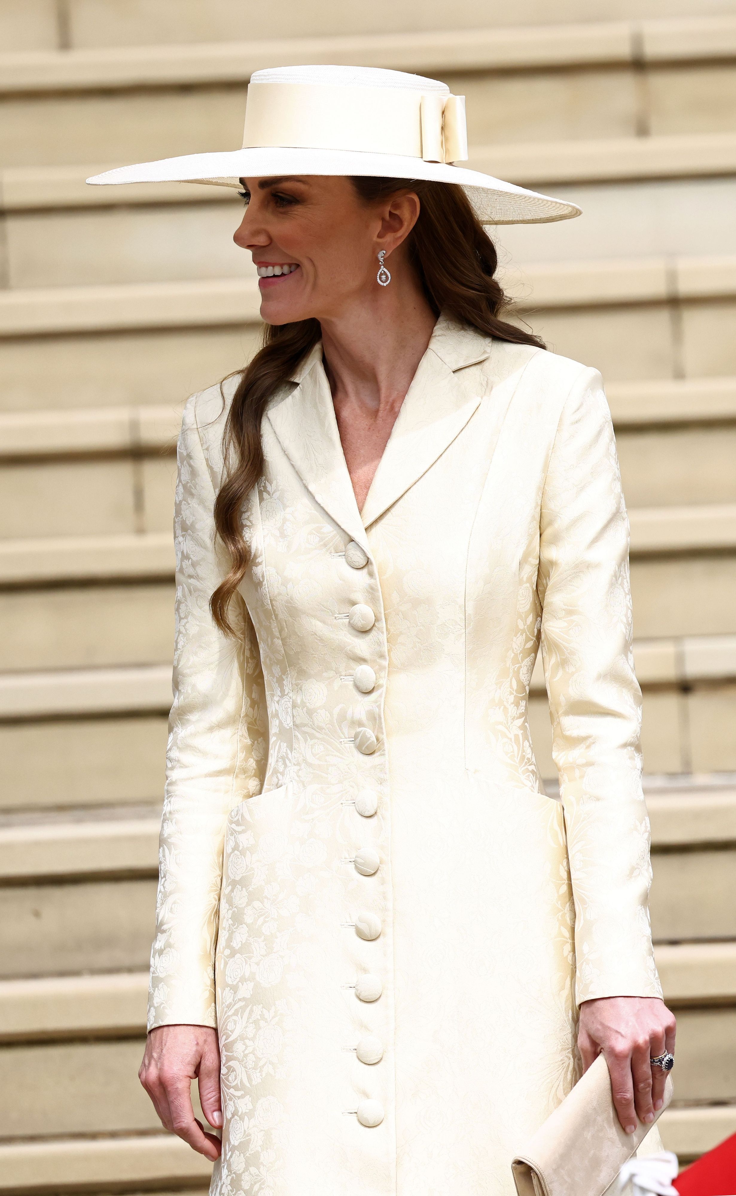 Die Prinzessin von Wales lächelt nach dem Besuch des jährlichen Gottesdienstes des Hosenbandordens.