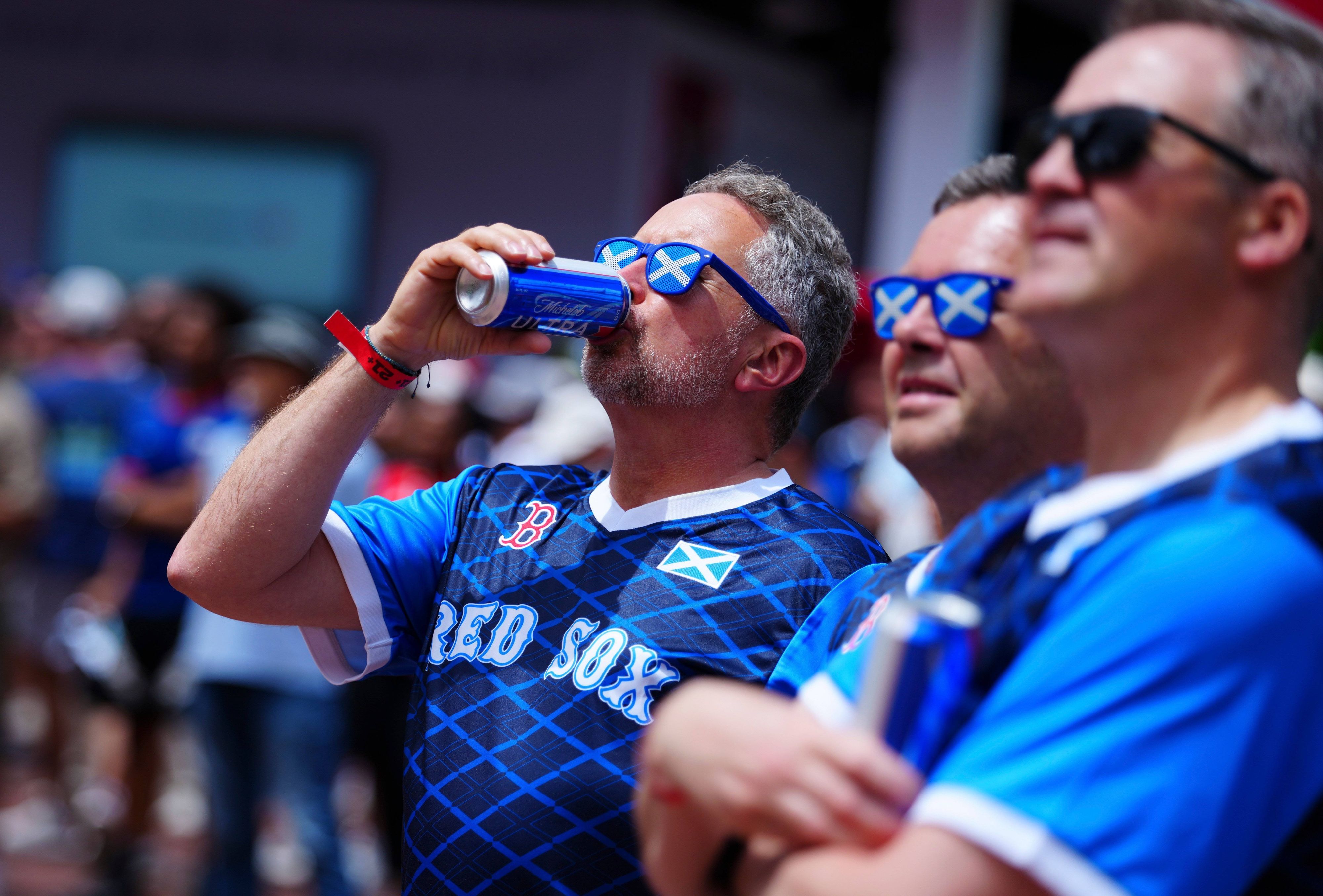 Schottische Fans in der Fanzone in Boston.