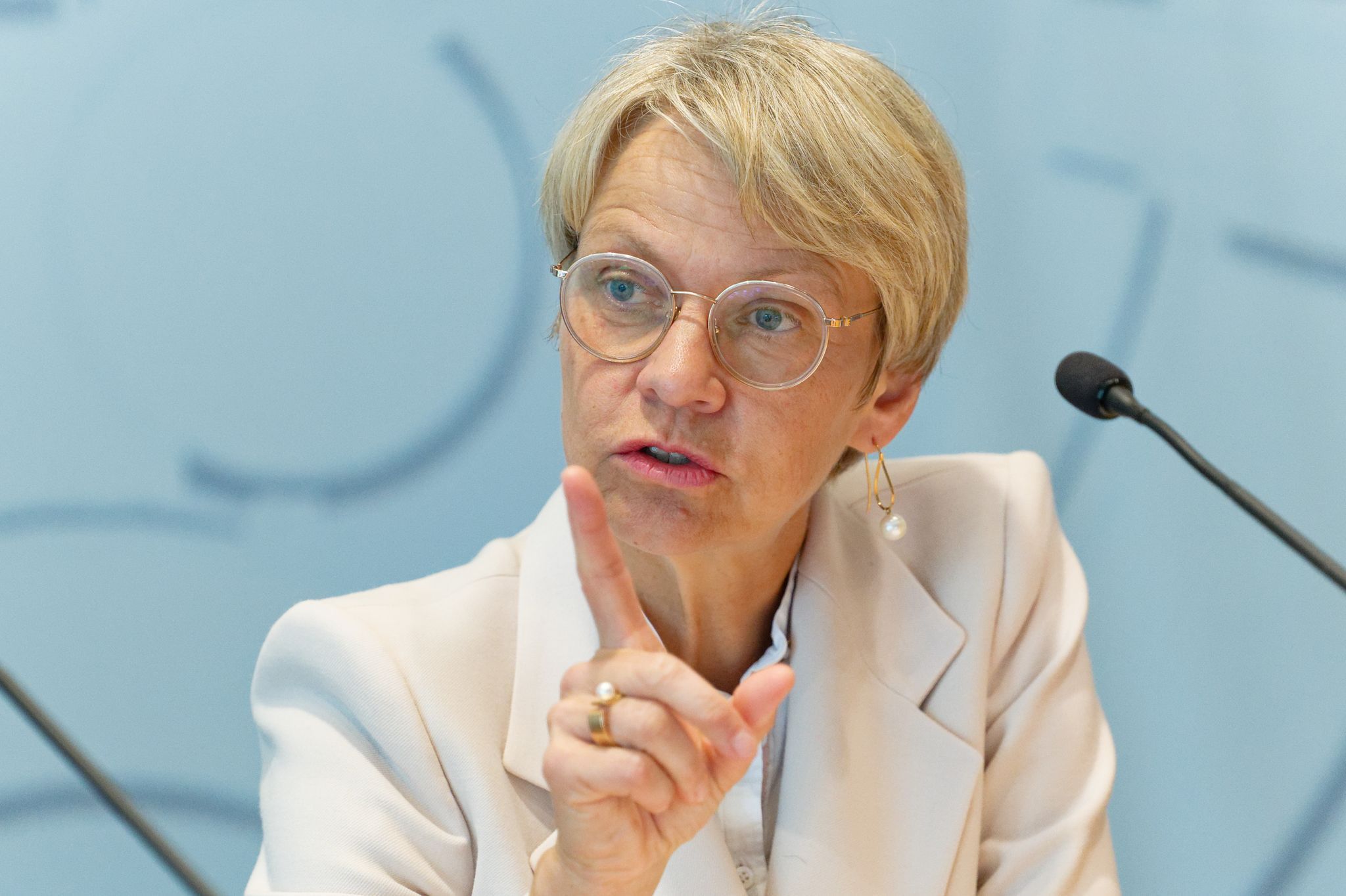 Neue digitale Helfer für Lehrer - Bürokratie wird entrümpelt