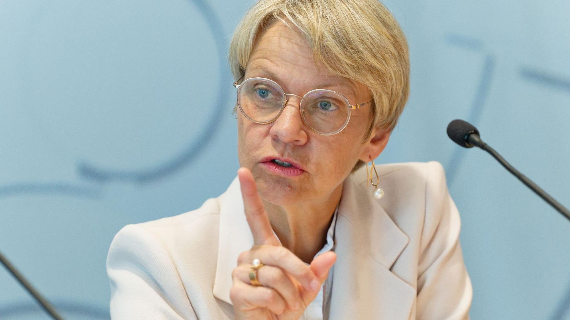 Neue digitale Helfer für Lehrer - Bürokratie wird entrümpelt