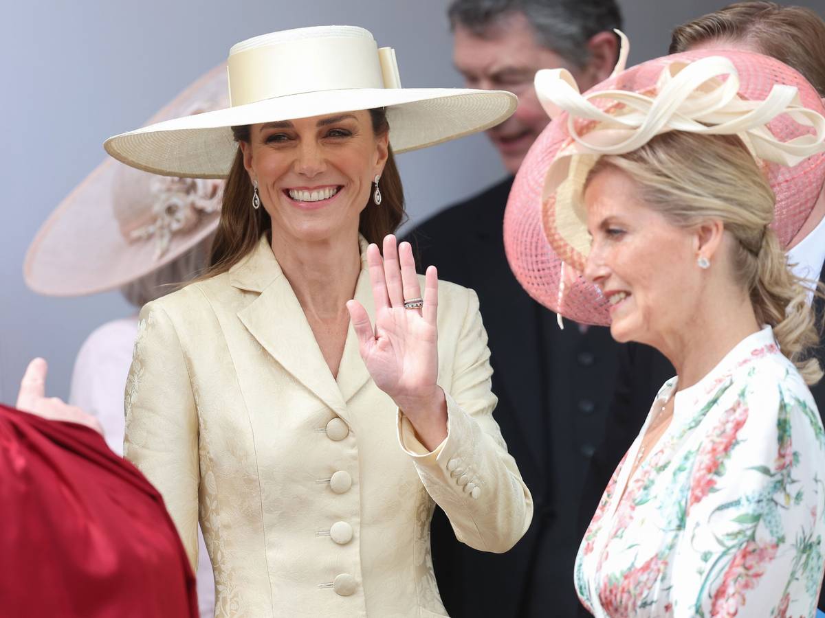 Prinzessin Kate und Herzogin Sophie bei der jährlichen Feier des Hosenbandordens.