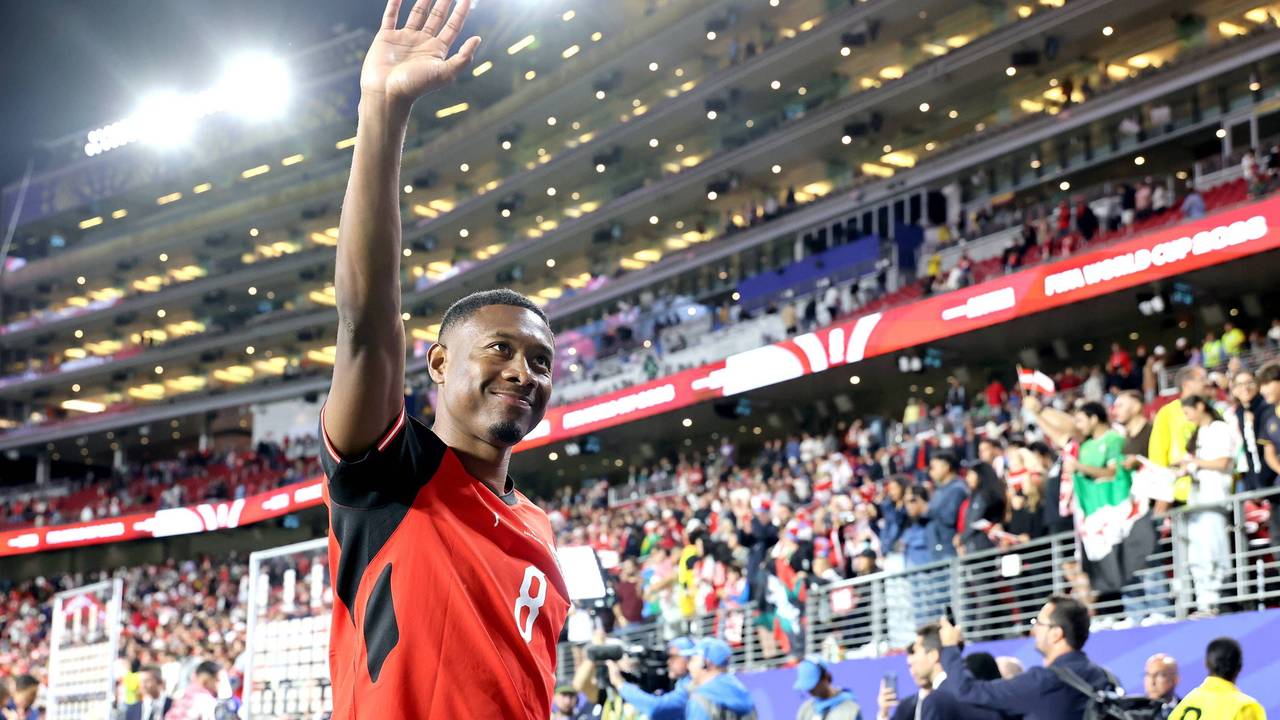 David Alaba jubelt nach dem WM-Auftaktsieg gegen Jordanien.