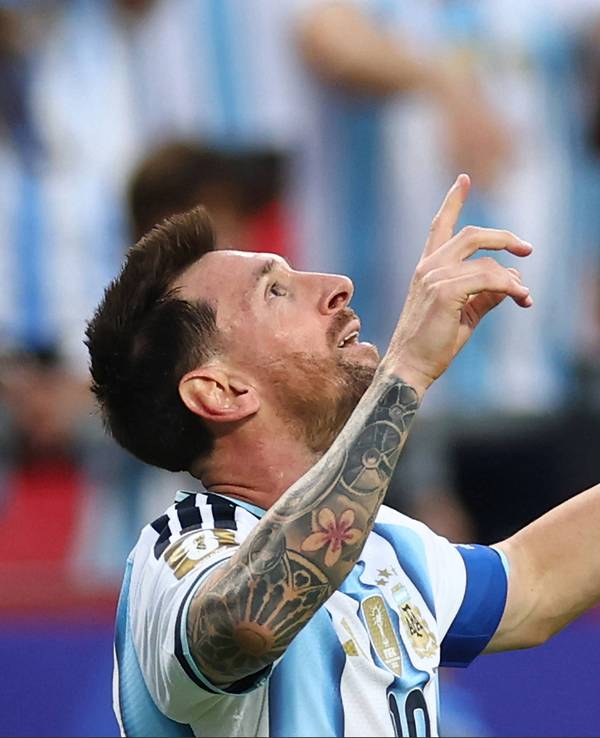 Lionel Messi jubelt.